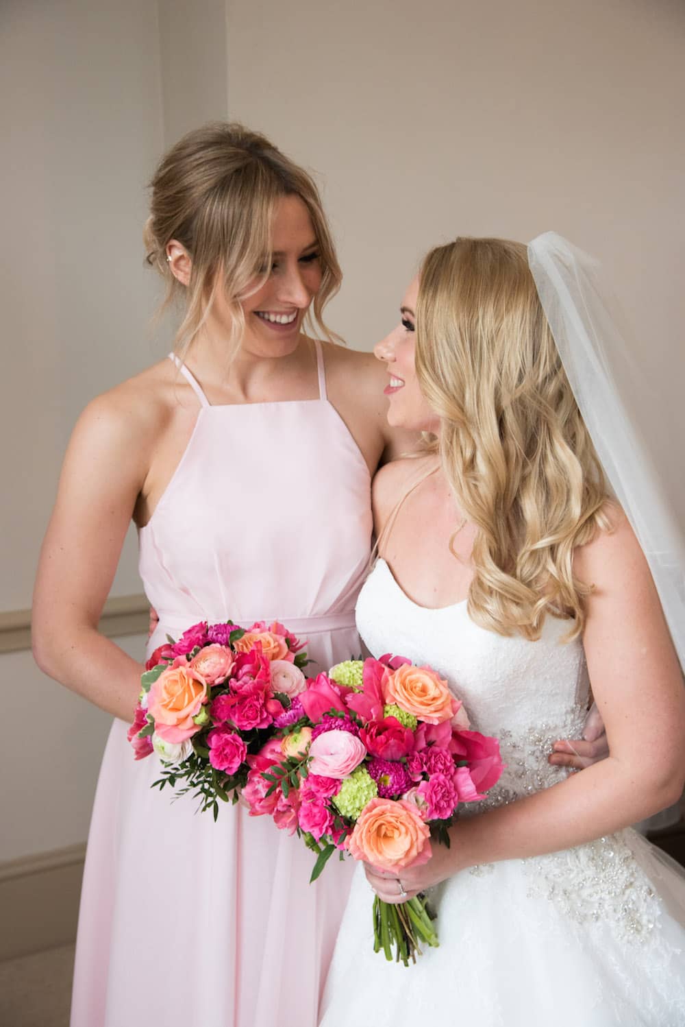 bride and bridesmaid flowers at nonsuch mansion, flowers by bettie rose