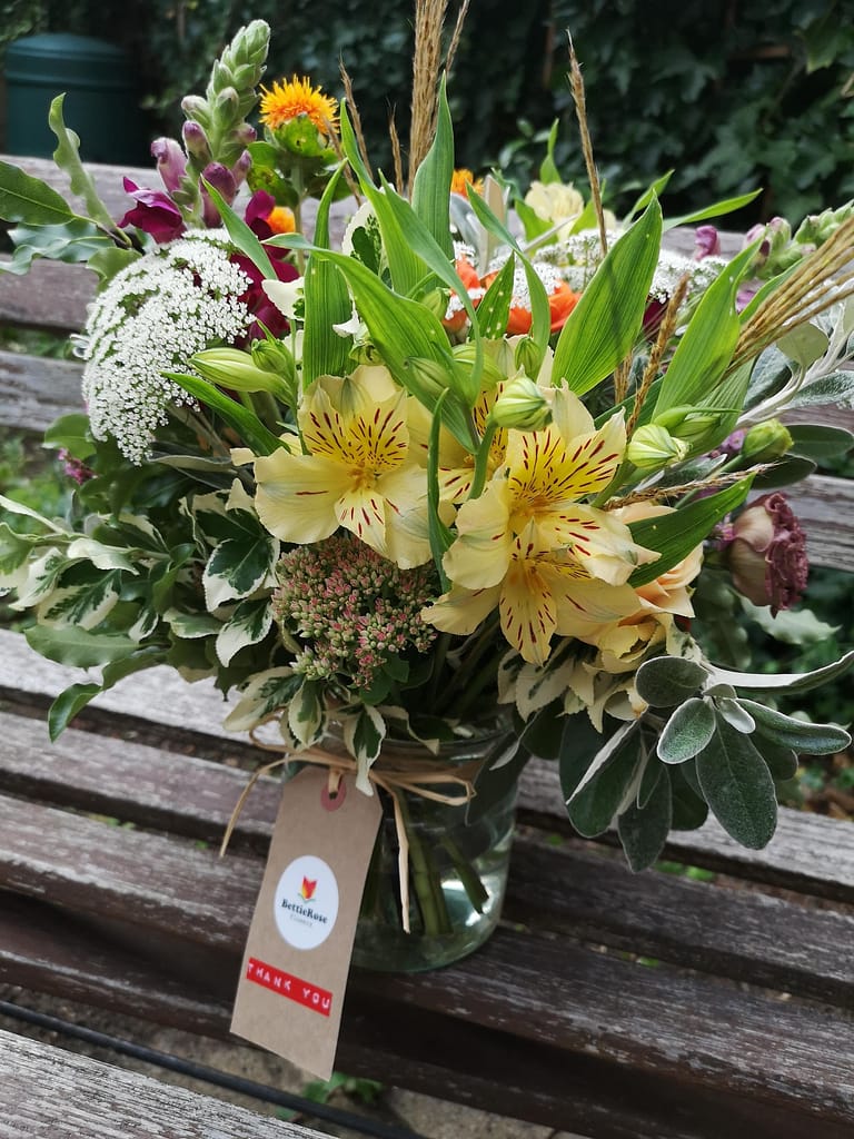 eco friendly thank you bouquet for same sex weding at pangdean abarn