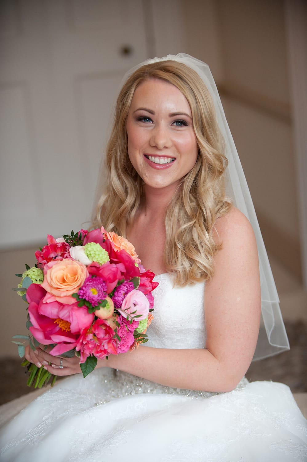 bright pink and peach bridal bouquet, nonsuch mansion