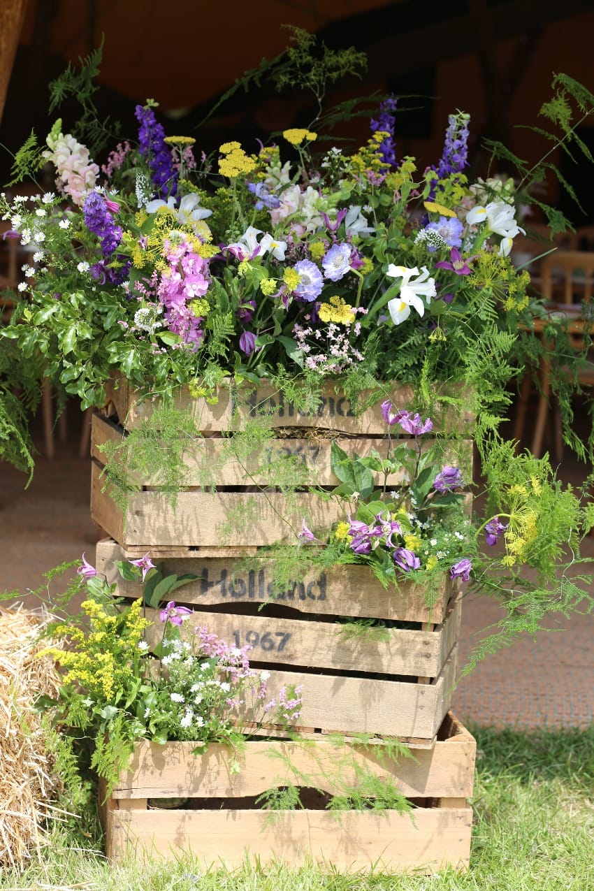 foam free outdoor arrangement with wooden crates for tipi wedding #NoFloralFoam